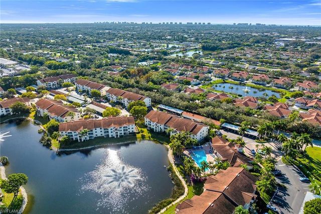 4620 Saint Croix LN # 918, Naples, FL 34109