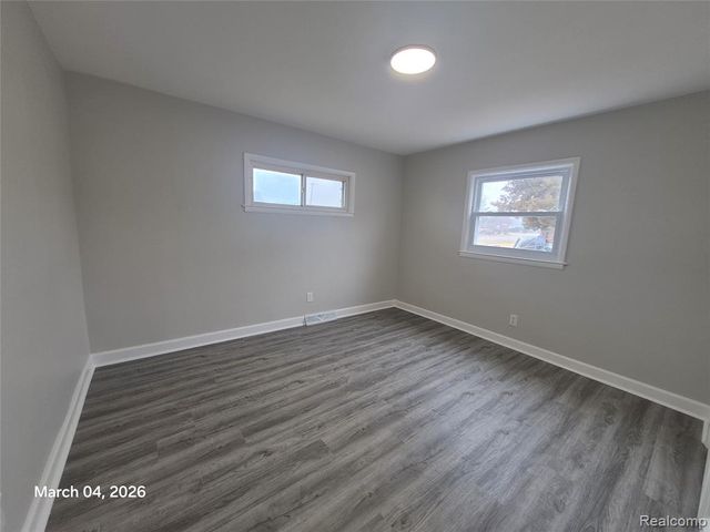 21237 Woodward Street, Clinton Township, MI 48035