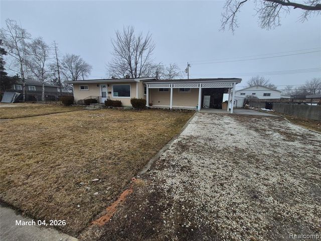 21237 Woodward Street, Clinton Township, MI 48035