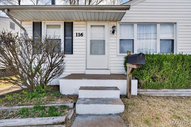 116 Graham Road, Florissant, MO 63031