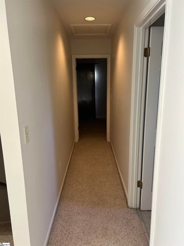 206 S Chancelor Drive, Simpsonville, SC 29681