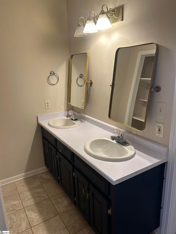 206 S Chancelor Drive, Simpsonville, SC 29681