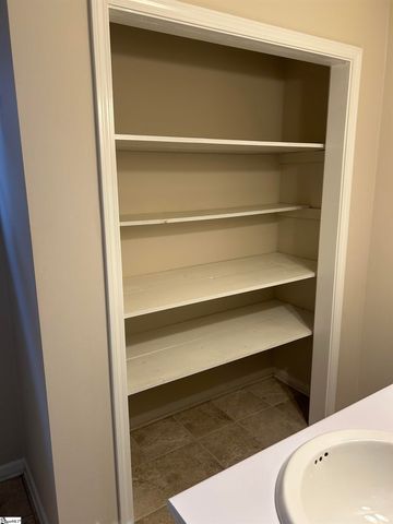 206 S Chancelor Drive, Simpsonville, SC 29681