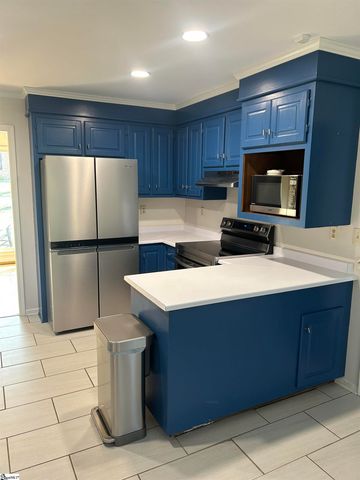 206 S Chancelor Drive, Simpsonville, SC 29681