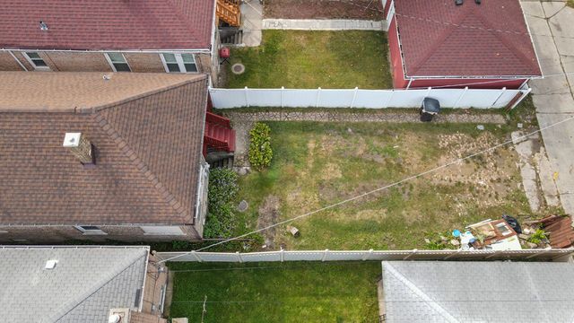 602 E 88th Place, Chicago, IL 60619