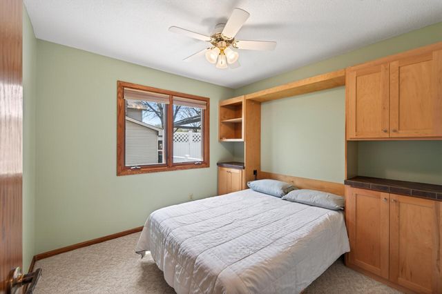 12014 Sycamore Street NW, Coon Rapids, MN 55448