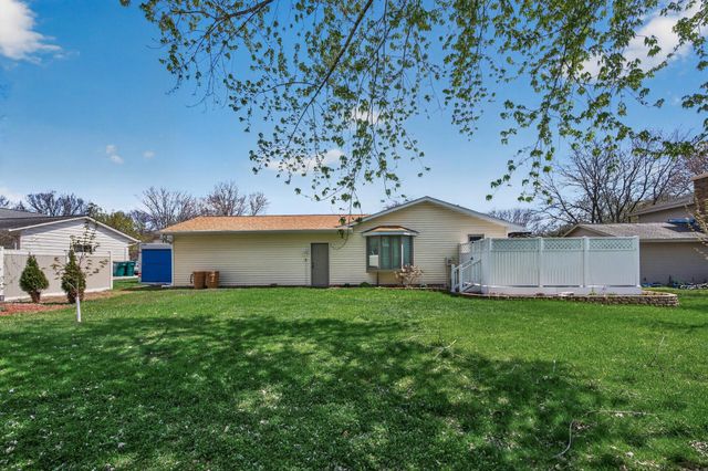 12014 Sycamore Street NW, Coon Rapids, MN 55448