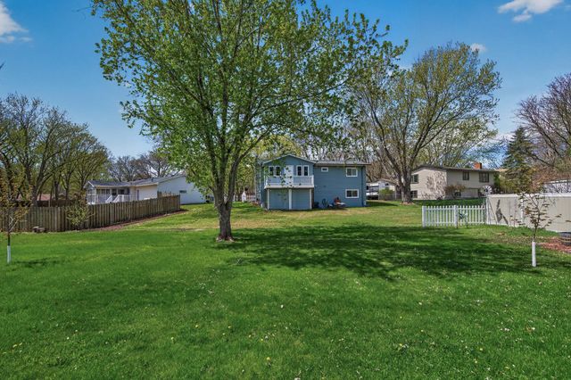 12014 Sycamore Street NW, Coon Rapids, MN 55448