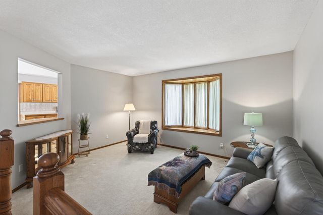 12014 Sycamore Street NW, Coon Rapids, MN 55448