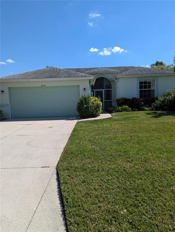 8976 WHITEMARSH AVENUE, Sarasota, FL 34238