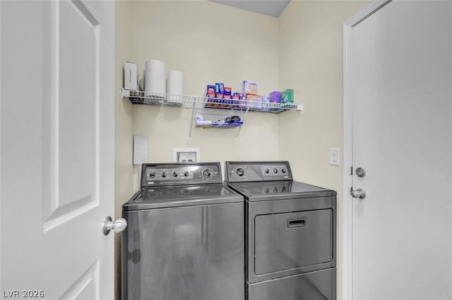 2460 Summer Home Street, Las Vegas, NV 89135