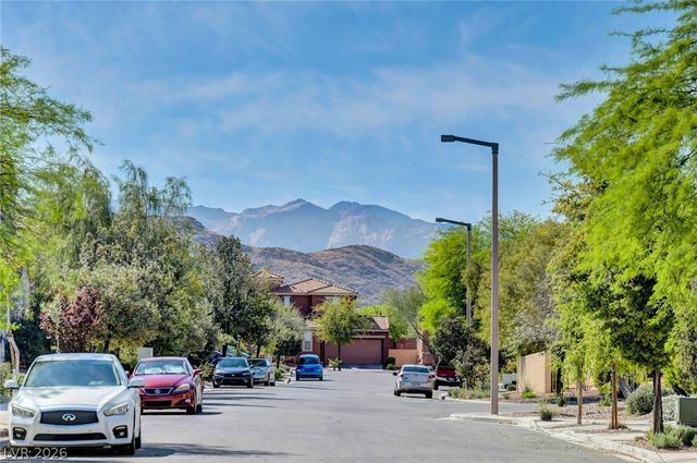 2460 Summer Home Street, Las Vegas, NV 89135