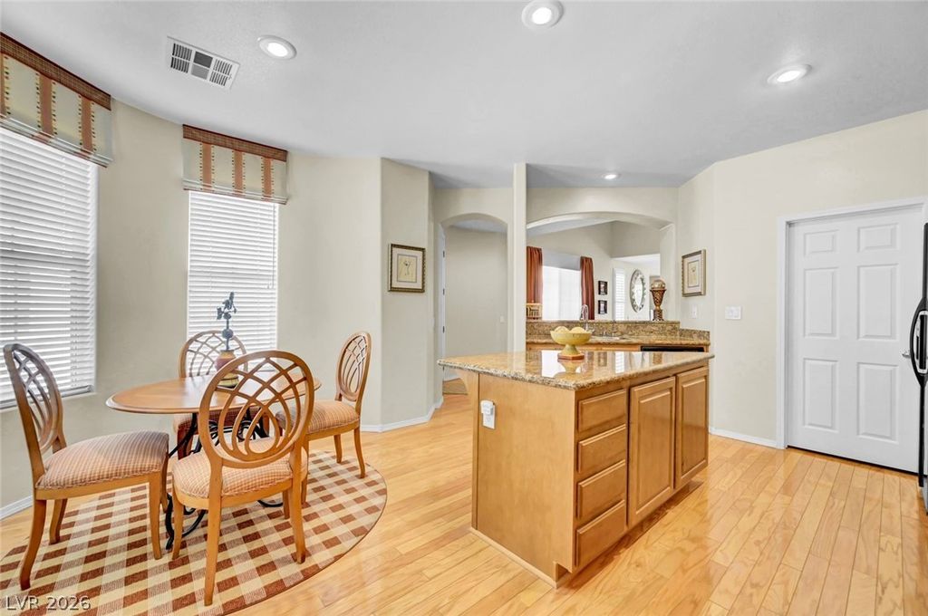 Image 12 of property listing at 2460 Summer Home Street, Las Vegas, NV 89135