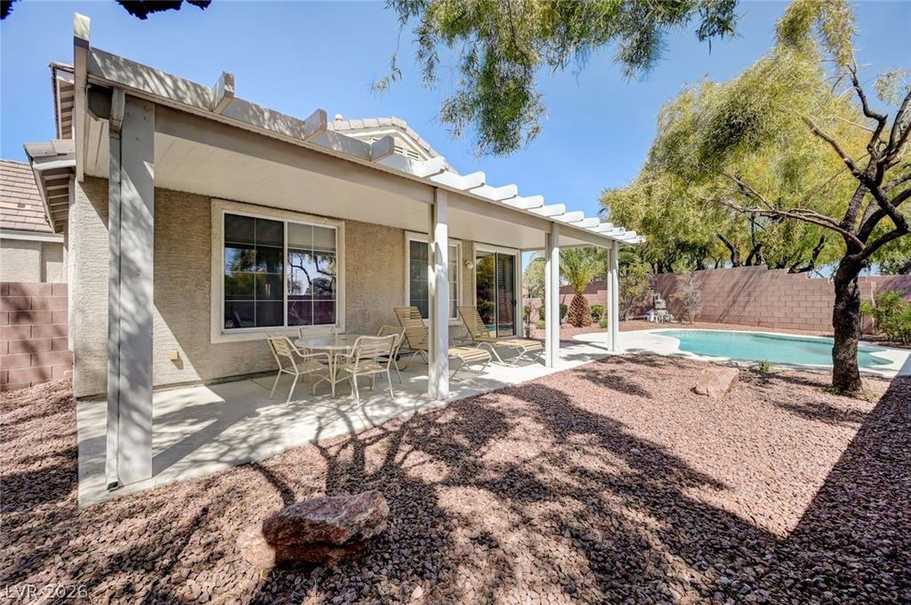 Image 25 of property listing at 2460 Summer Home Street, Las Vegas, NV 89135