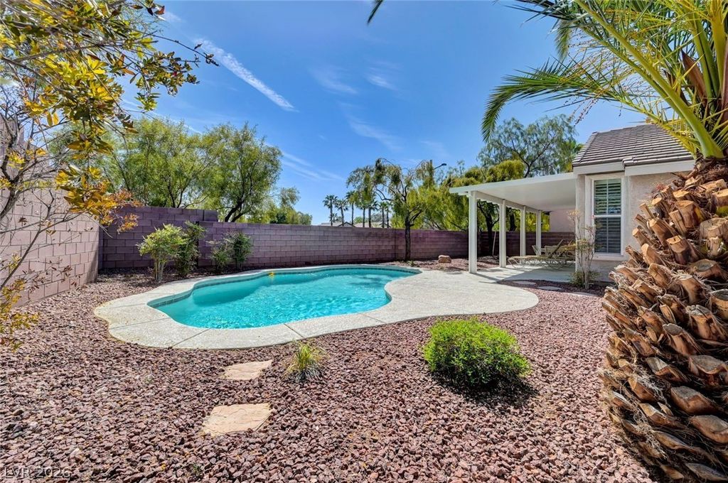 Image 30 of property listing at 2460 Summer Home Street, Las Vegas, NV 89135