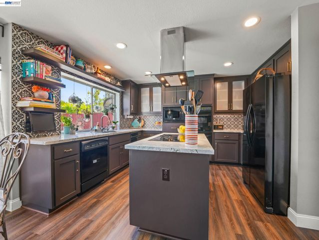 32264 Derby Street, Union City, CA 94587