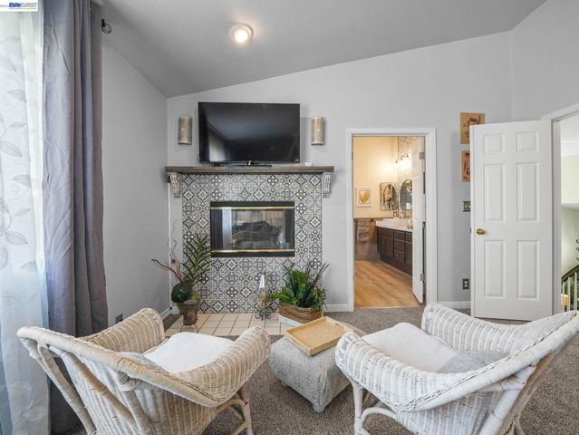 32264 Derby Street, Union City, CA 94587
