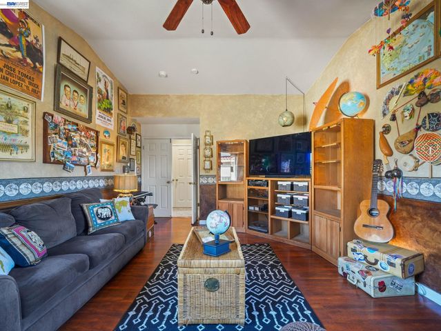 32264 Derby Street, Union City, CA 94587