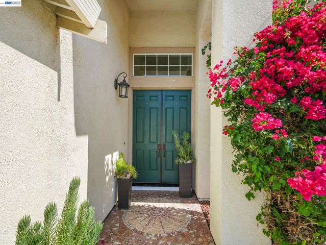 32264 Derby Street, Union City, CA 94587
