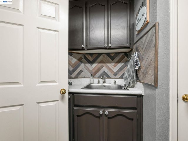 32264 Derby Street, Union City, CA 94587