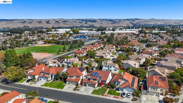 32264 Derby Street, Union City, CA 94587