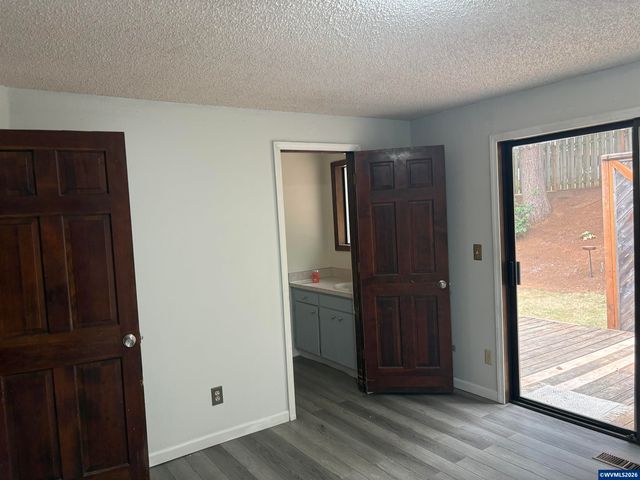5291 S 14th Pl, Salem, OR 97302