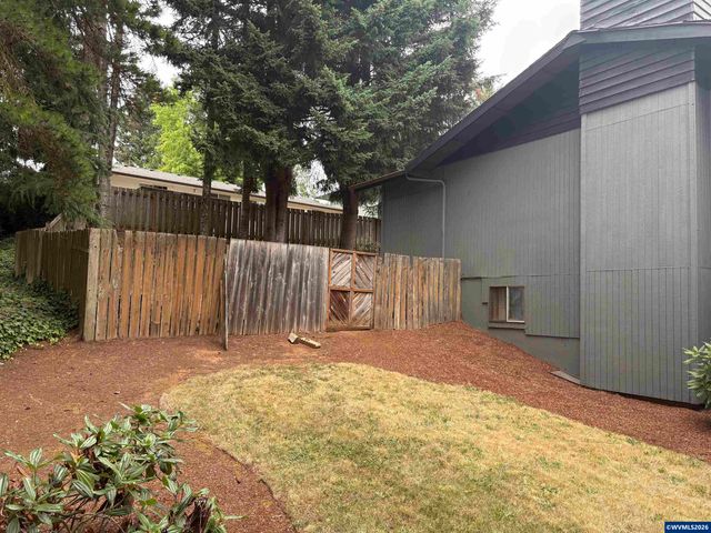 5291 S 14th Pl, Salem, OR 97302