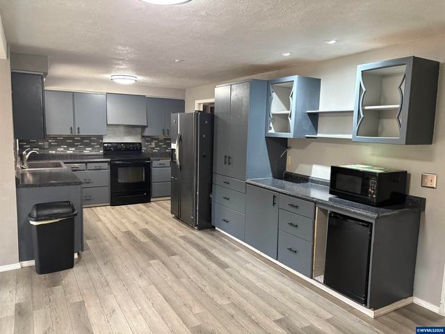 5291 S 14th Pl, Salem, OR 97302