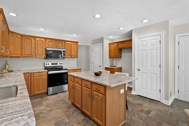 5162 Tillman Street, Kalamazoo, MI 49009