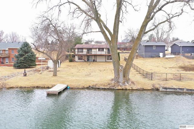 11128 W Lakeshore Drive, Blair, NE 68008