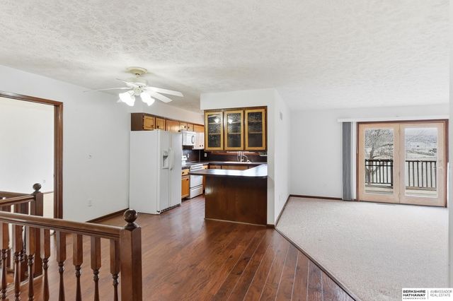 11128 W Lakeshore Drive, Blair, NE 68008