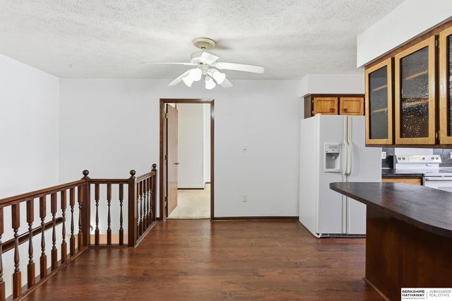 11128 W Lakeshore Drive, Blair, NE 68008