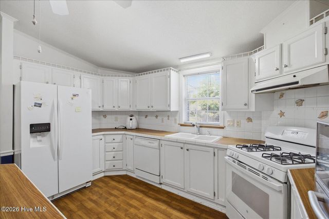 6616 Sago Palm Drive, Wilmington, NC 28412