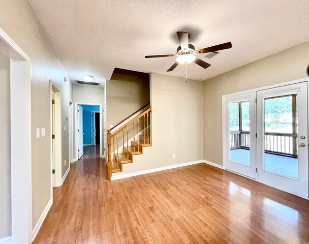 16 Winona Drive, Maumelle, AR 72113