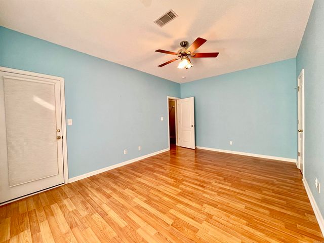 16 Winona Drive, Maumelle, AR 72113