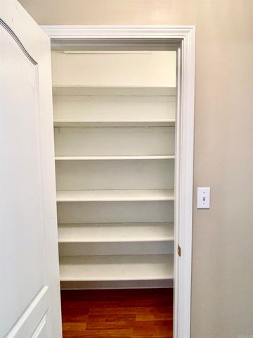 16 Winona Drive, Maumelle, AR 72113