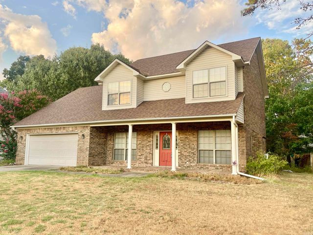 16 Winona Drive, Maumelle, AR 72113