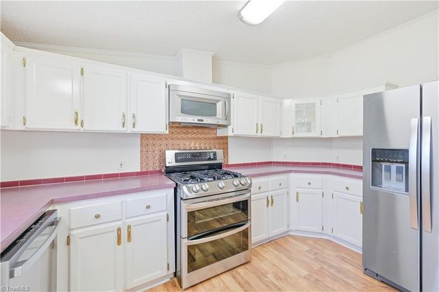 141 Sunburst Lane, Mocksville, NC 27028