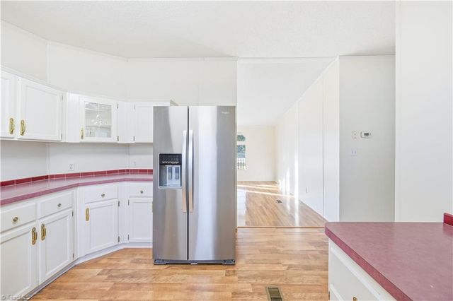 141 Sunburst Lane, Mocksville, NC 27028