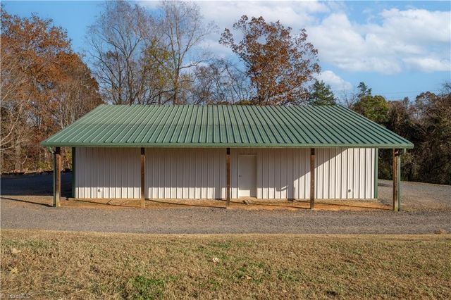 141 Sunburst Lane, Mocksville, NC 27028