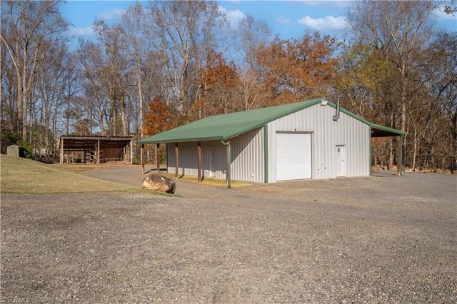 141 Sunburst Lane, Mocksville, NC 27028