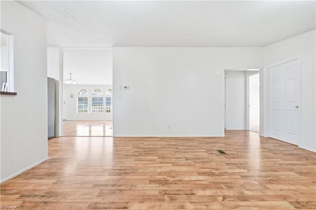 141 Sunburst Lane, Mocksville, NC 27028