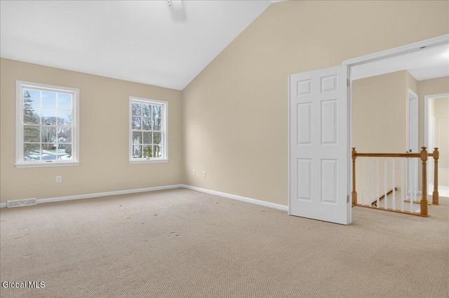 11 Patroon Way, Halfmoon, NY 12065