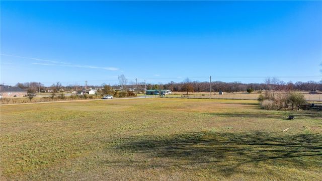 Hunters Xing Road, Gentry, AR 72734