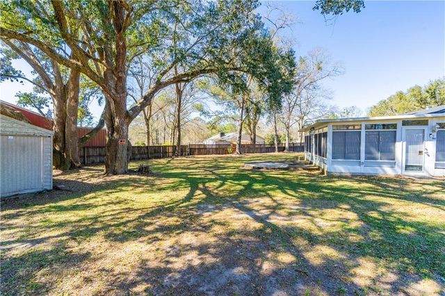 8053 Old Cherry N Drive, Theodore, AL 36582