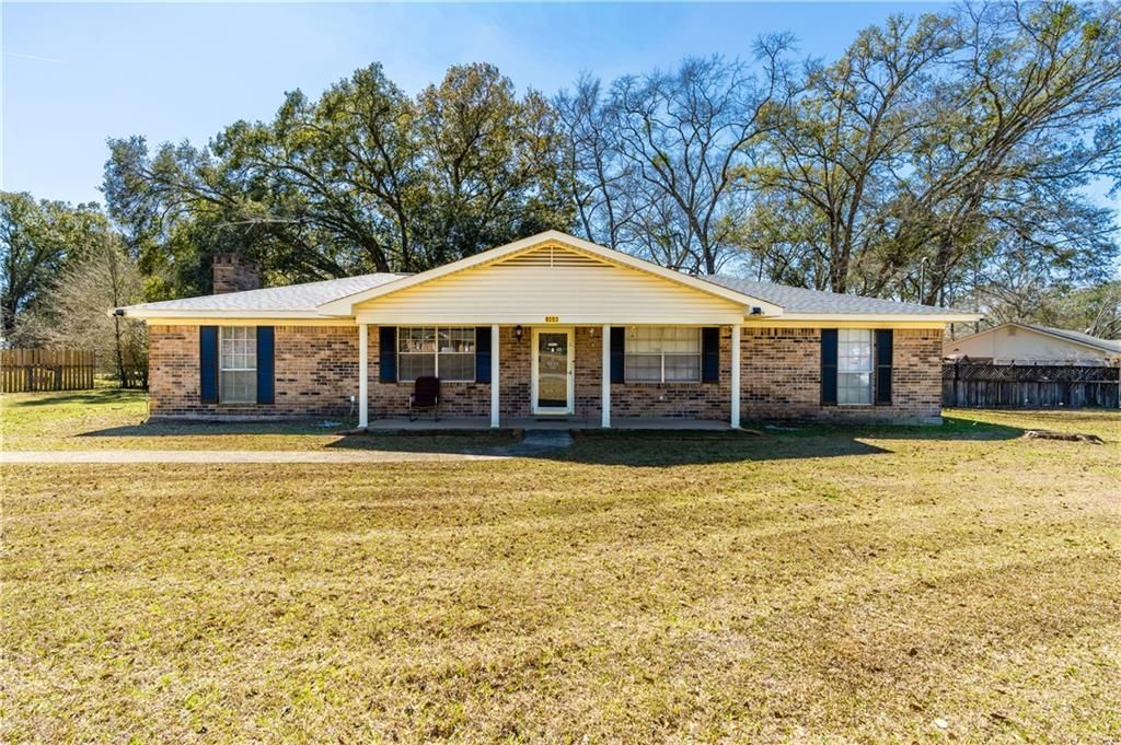 8053 Old Cherry N Drive, Theodore, AL 36582