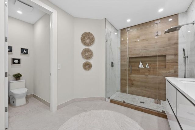 16076 Villa Vizcaya Place, Delray Beach, FL 33446