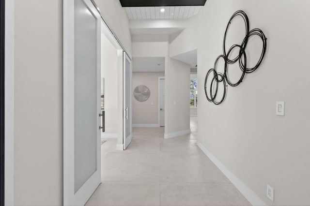 16076 Villa Vizcaya Place, Delray Beach, FL 33446