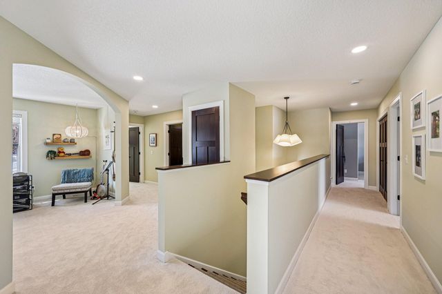 145 Cutacross Road, Golden Valley, MN 55422