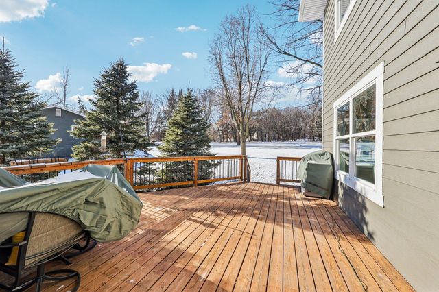 145 Cutacross Road, Golden Valley, MN 55422